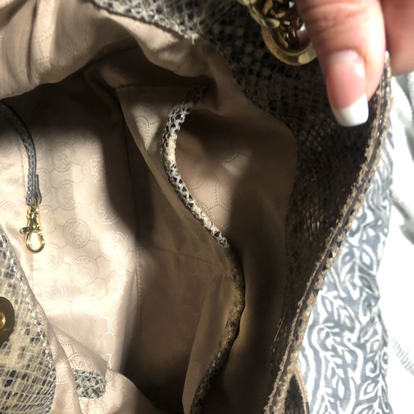 Michael Kors phyton print handbag - Picture 6 of 7